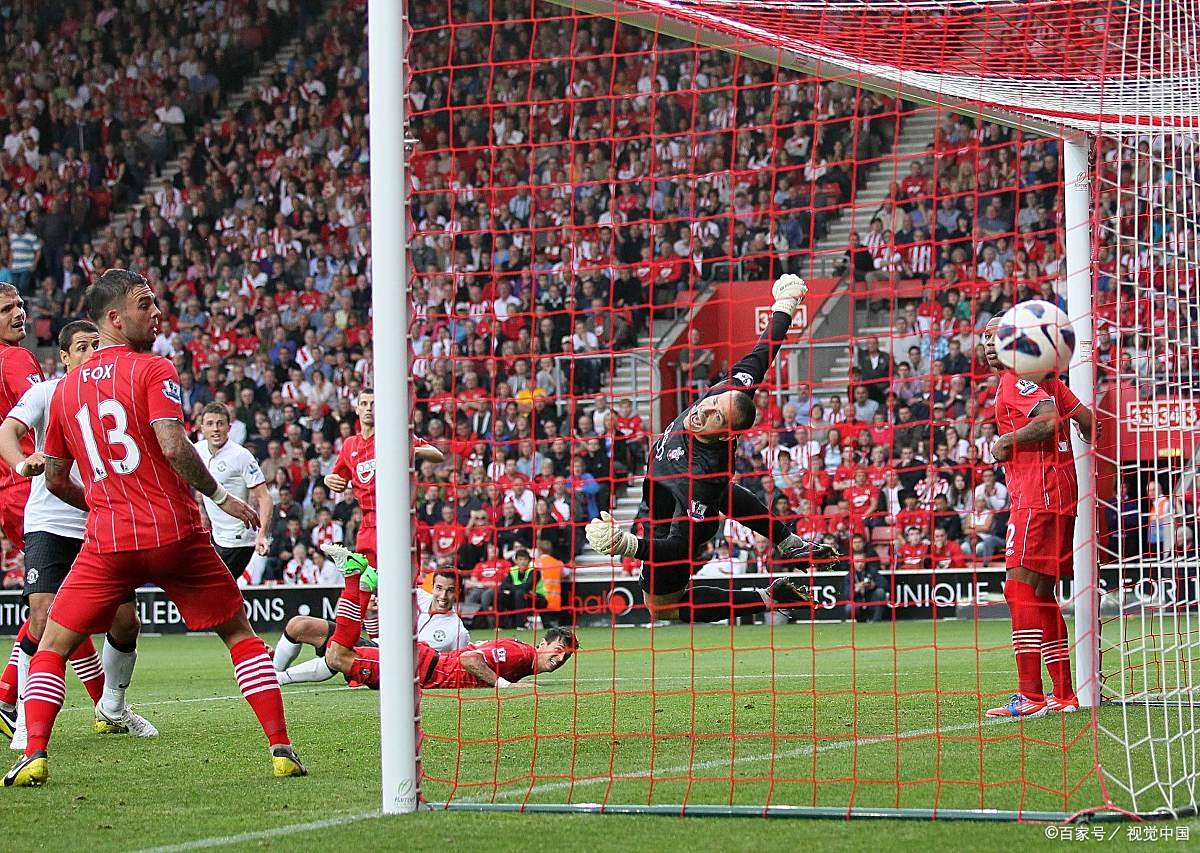 助攻致胜，曼联主场淘汰主队力保晋级的简单介绍