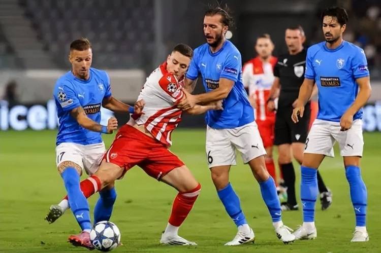 球队名次大幅提升，跻身联赛前列令人瞩目的简单介绍