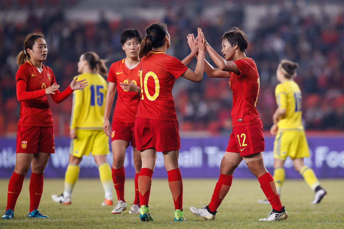 关于国足女队勇往直前备战国际对抗赛的信息