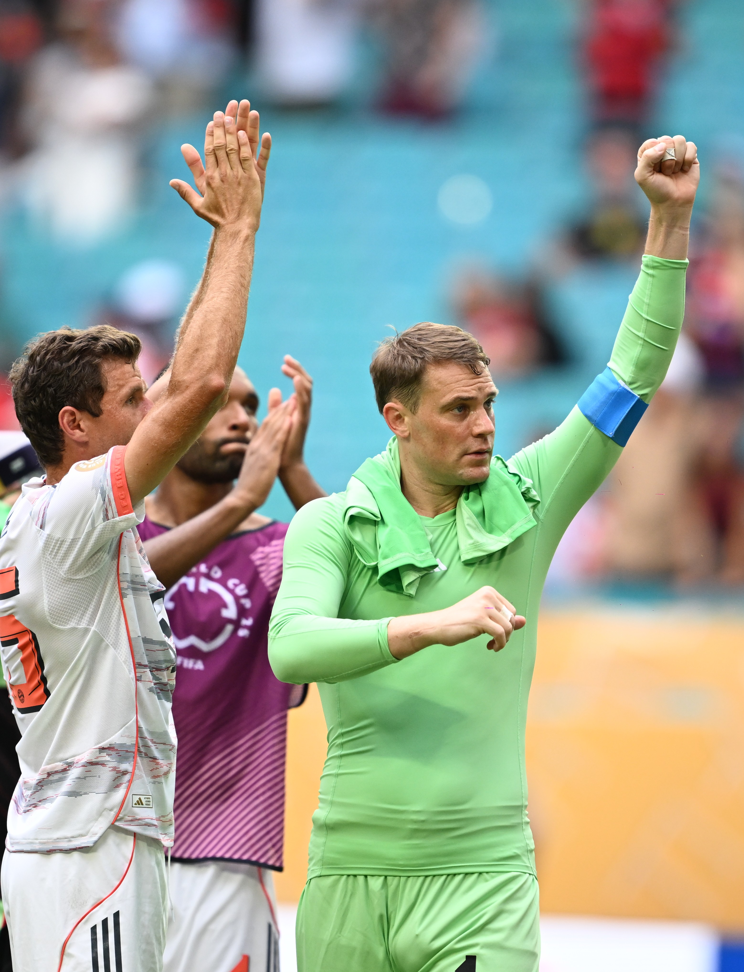 关于拜仁慕尼黑再次凯旋，晋级在望大步迈进的信息