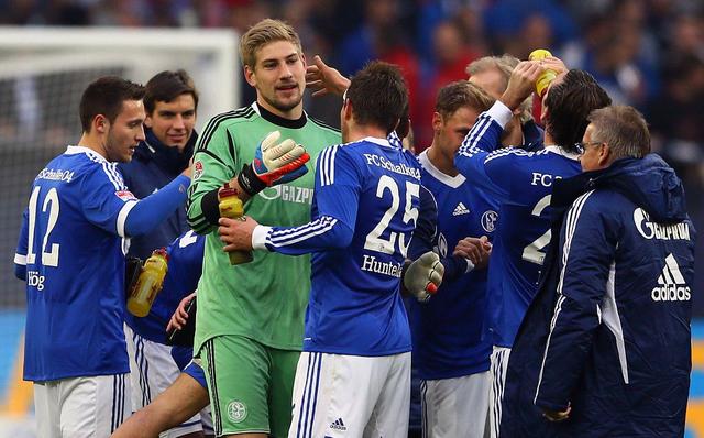 切尔西新援帮助沙尔克获得关键胜利，国内联赛前进一步的简单介绍