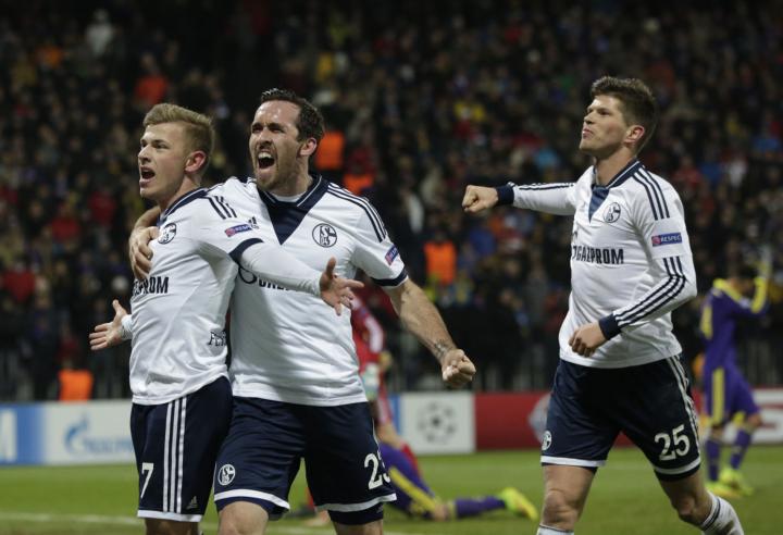 切尔西新援帮助沙尔克获得关键胜利，国内联赛前进一步的简单介绍