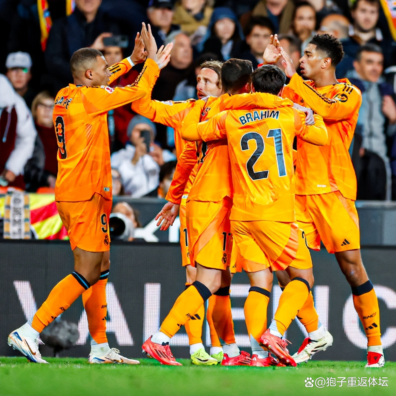 关于瓦伦西亚惊险取胜，皇马遭逢无缘的信息