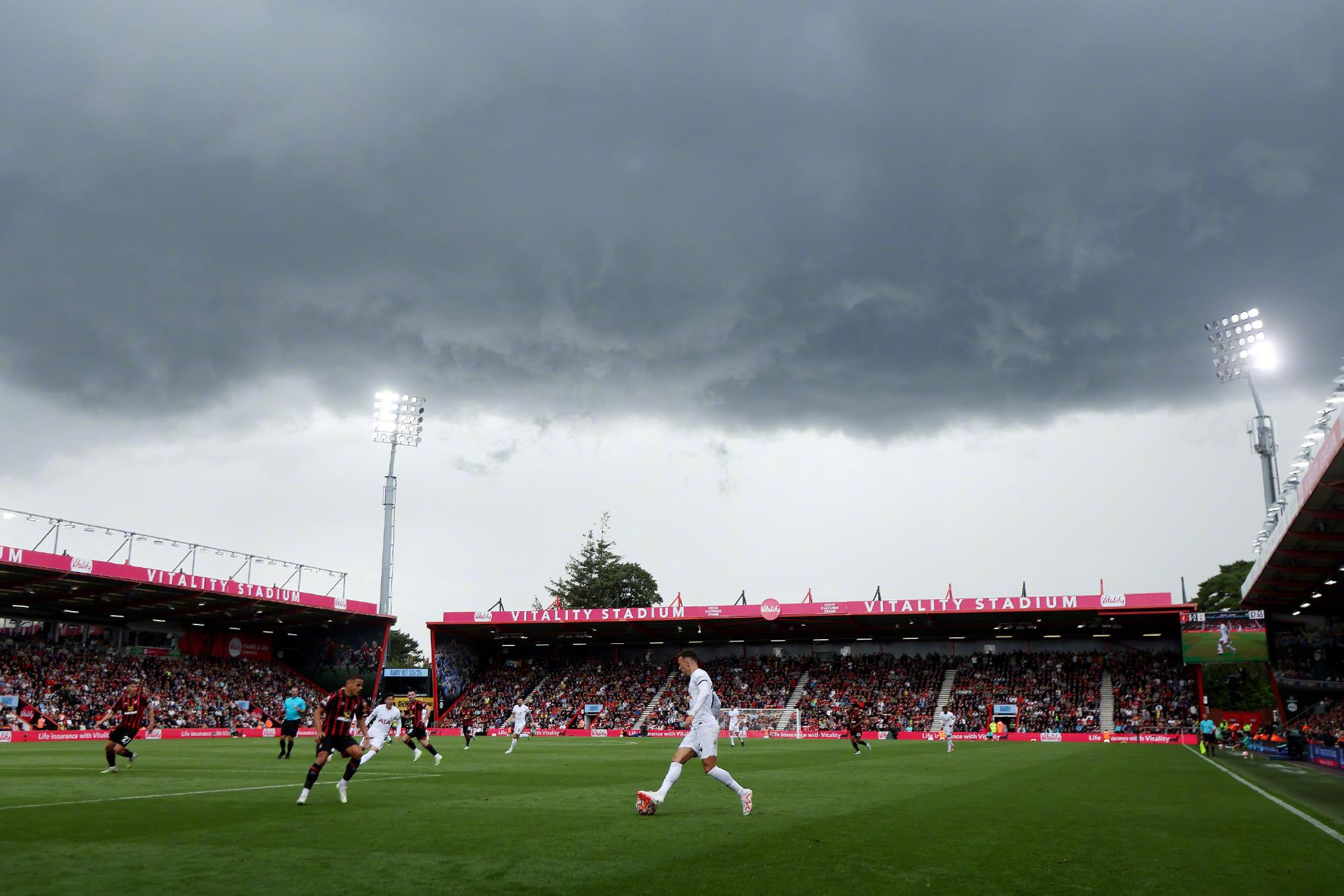 伯恩茅斯遭遇败绩，积分榜倒数的简单介绍