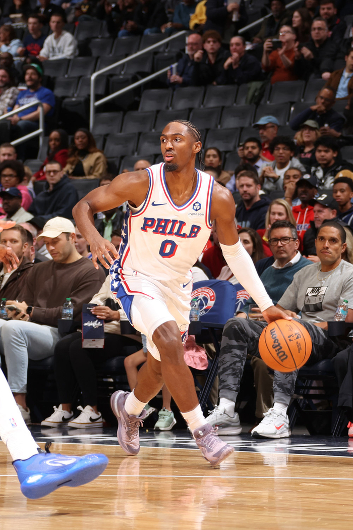 76人队强势夺冠，全队士气高涨的简单介绍