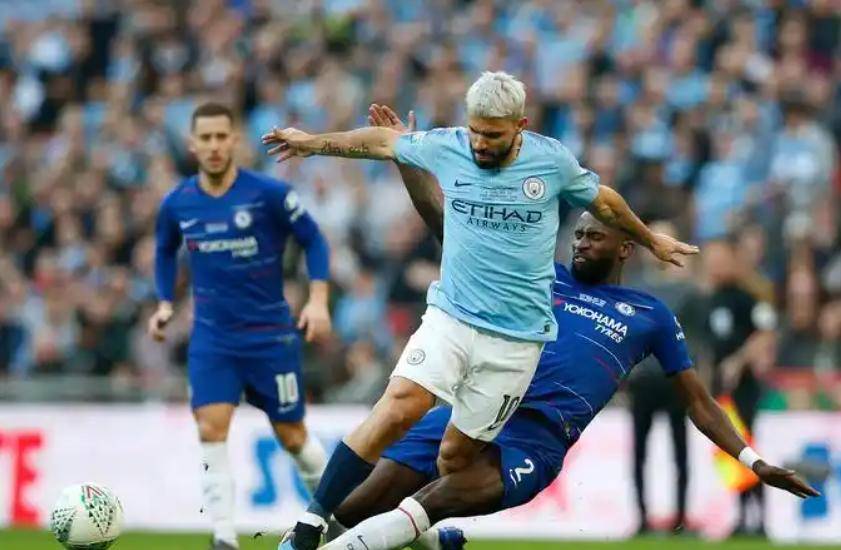 关于曼城完胜勒沃库森,伊布高光表现的信息 关于曼城完胜勒沃库森,伊布高光表现的信息