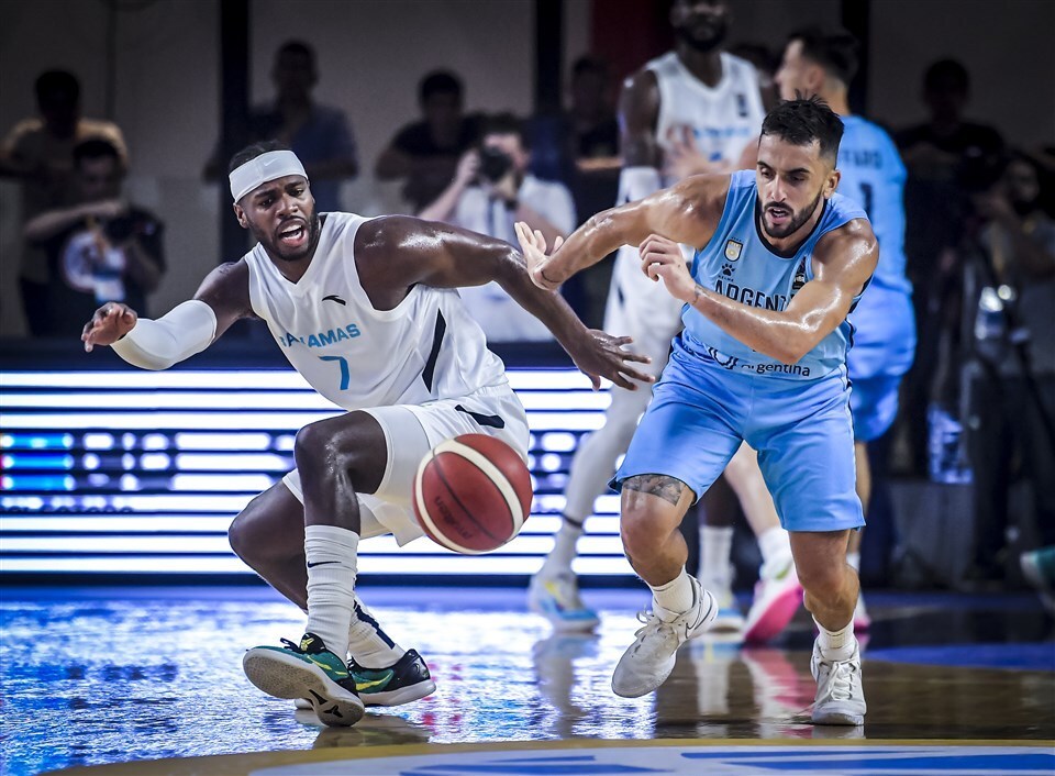 加拿大男篮碾压阿根廷男篮,福克斯三分雨点燃全场的简单介绍 加拿大男篮碾压阿根廷男篮,福克斯三分雨点燃全场的简单介绍