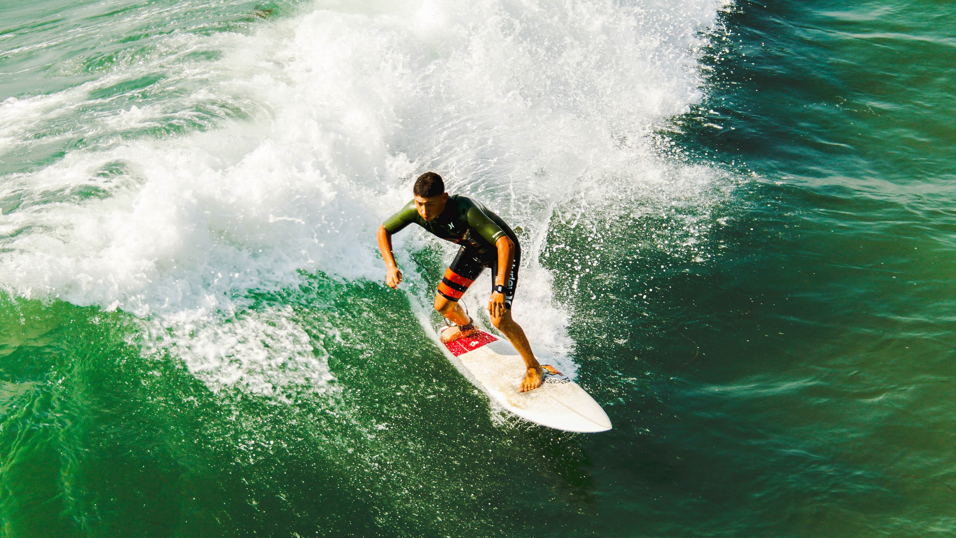 绝境中的英雄,孔德一肩扛起乌克兰,逆转哥伦比亚的奇迹之夜