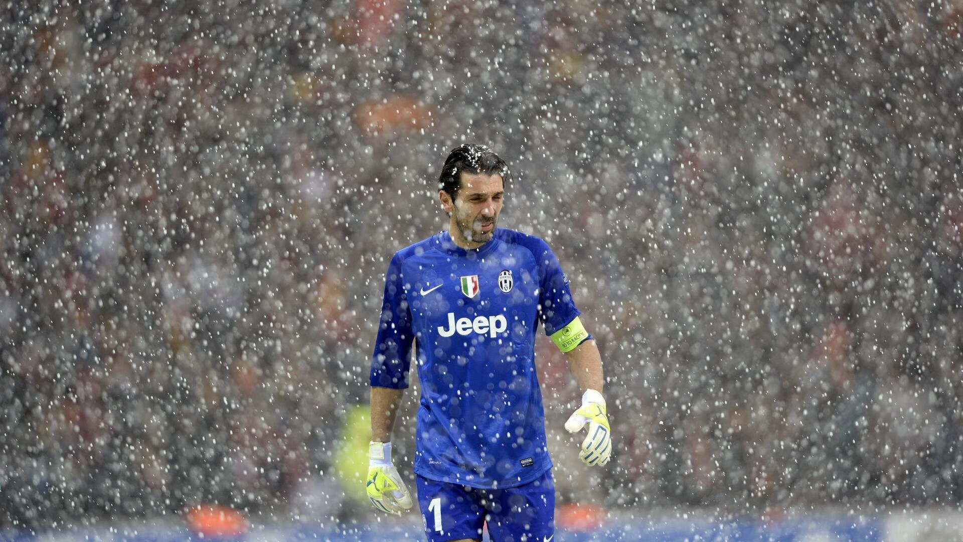 黄鸭组合统治全场，印度队险胜法国队创历史